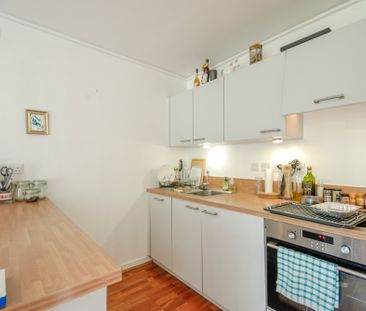 Maurer Court, Greenwich, SE10, London - Photo 2