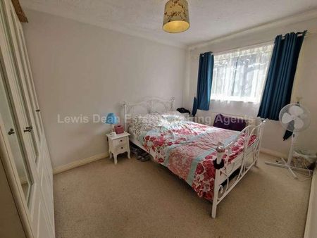 Upton, Poole, Dorset, BH16 - Photo 4
