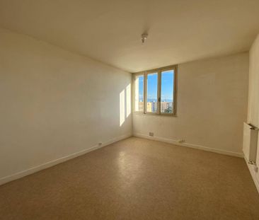 Location appartement 2 pièces 40.79 m² à Romans-sur-Isère (26100) 4 - Photo 1