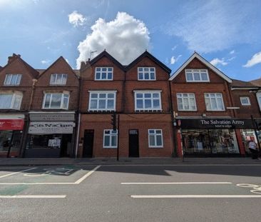 Horley - Photo 2