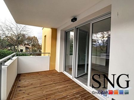 T2 AVEC BALCON ET PARKING - Photo 5