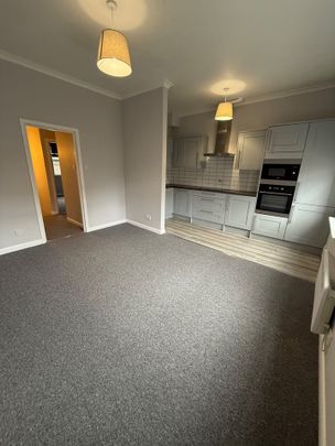 2 Bed Flat, Station Road, NW4 - Photo 1