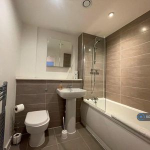 1 bedroom flat to rent - Photo 3