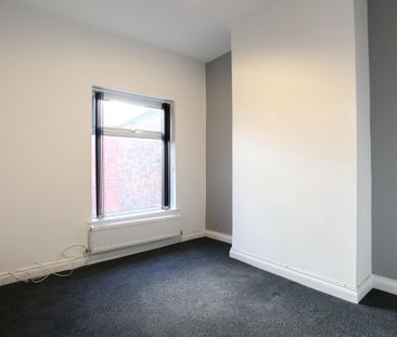 Manchester Road, Ince, Wigan, WN2 2EA - Photo 4