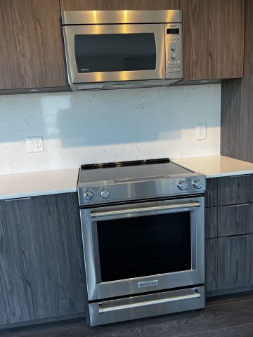 For Lease - 30 Samuel Wood Way Unit# 1302, Toronto, Ontario - Photo 2