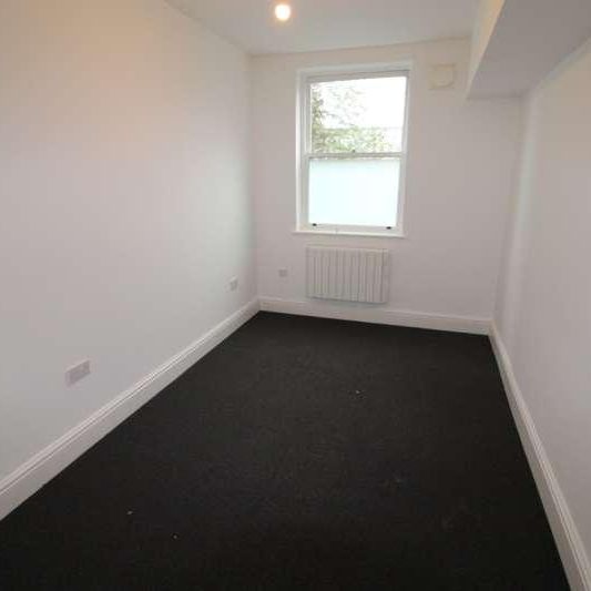 Shobnall Road, Staffordshire, Burton Upon Trent, DE14 - Photo 1