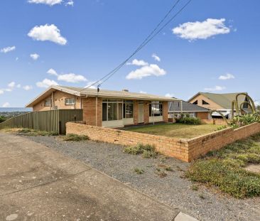 32 Braeside Avenue, - Photo 3