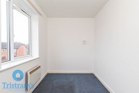 2 bed Apartment for Rent - Photo 5