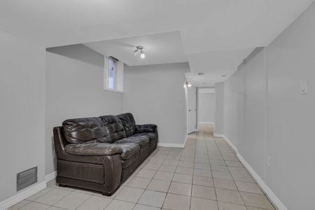 For Lease - 93 Hullrick Drive Unit# Basement, Toronto, Ontario - Photo 4