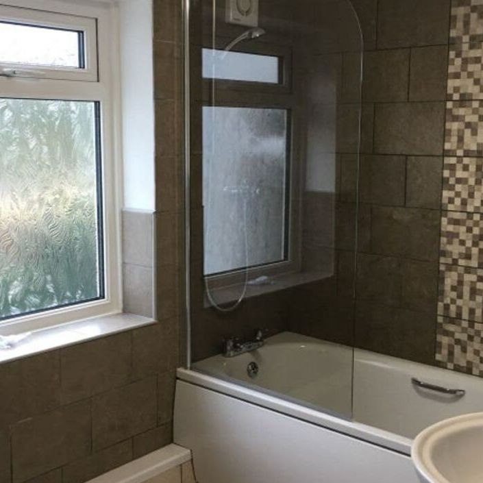 Cwmrhydyceirw Rd, Swansea, SA6 - Photo 1