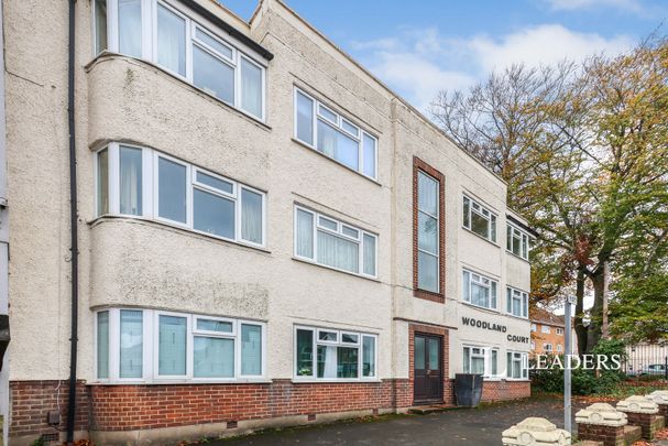 2 bedroom apartment to rent Ashley Road, Poole, Dorset, BH14 - Photo 1