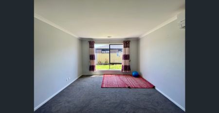 Family Home in North Warrnambool Pocket - Photo 3