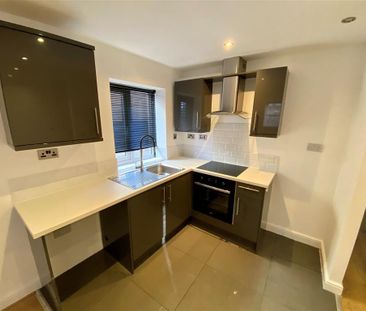 2 bedroom duplex to rent - Photo 4