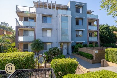 Modern Comfort & Unbeatable Convenience in a Prime Kellyville Ridge Location - Photo 3