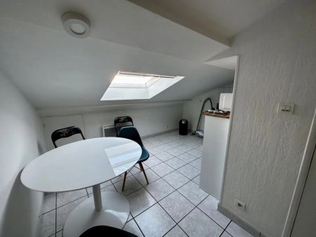 VILLENEUVE SUR LOT, studio meublé d'environ 21,11 m2 proche - Photo 3