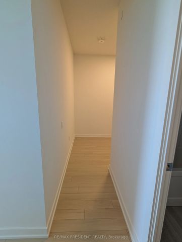 15 Skyridge Drive #722 - Photo 3