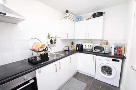 1 bedroom apartment to rent - Photo 3