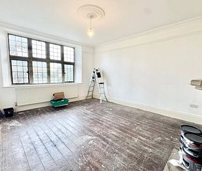 Canterbury Road, Westgate-on-Sea, CT8 8NL, Kent - Photo 2