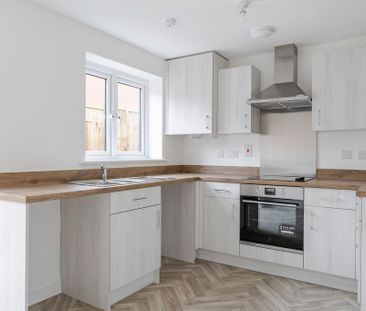 3 bedroom semi-detached house to rent - Photo 1