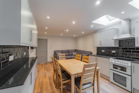 6 bedroom house to rent - Photo 5