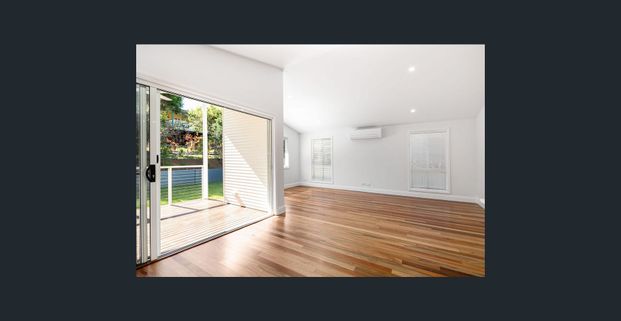 Modern Family Home in Prime Location - Photo 1