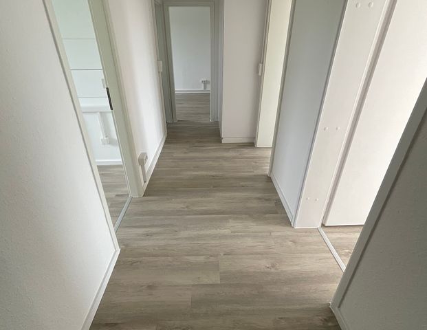 sanierte Familienwohnung mit Balkon - Photo 1