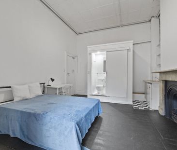 Redfern - Photo 4