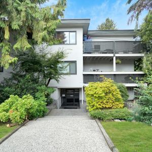 165 19th Street - Photo 2