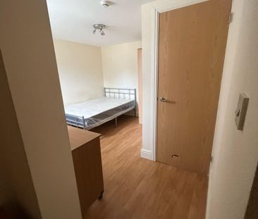 Glynrhondda Street, Cathays, Cardiff - Photo 3