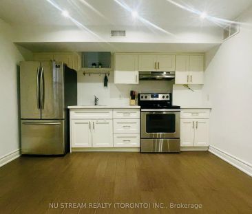 36 Flavian Crescent #Bsmt - Photo 6