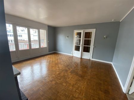 Location appartement 4 pièces - 81.56m² à Lille (59000) - Photo 5