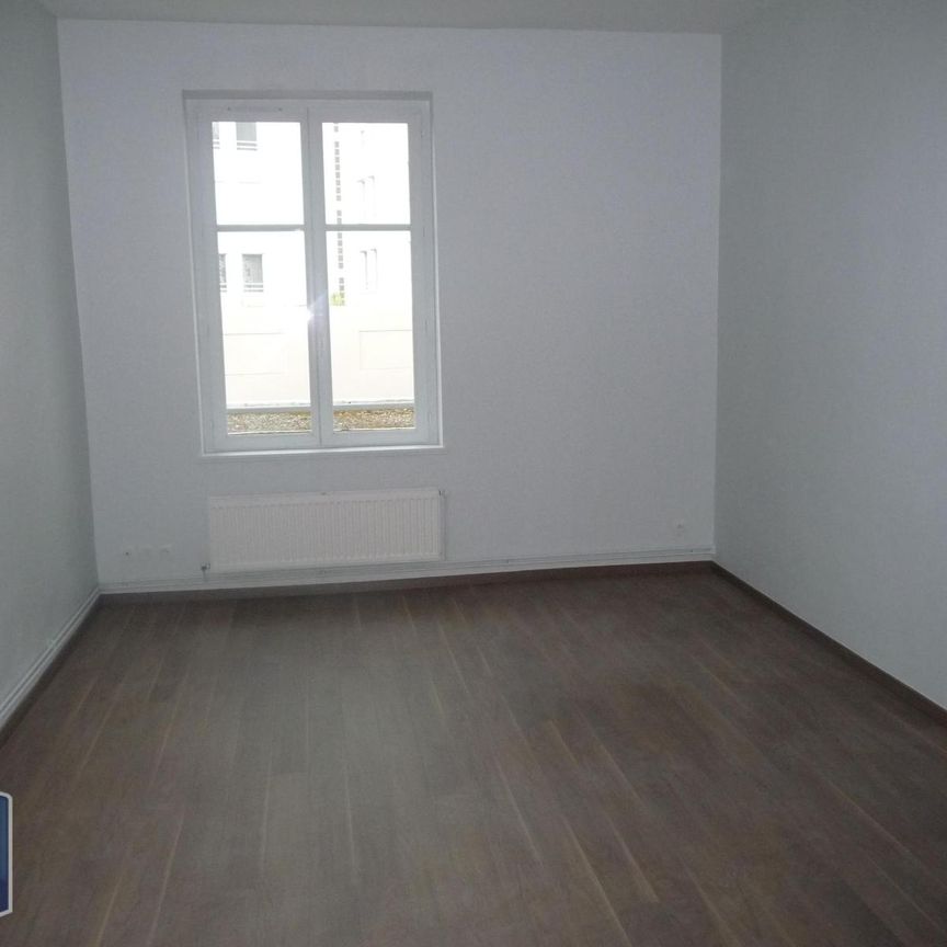 Location Appartement 3 pièces 80m² ST ETIENNE 42100 - Photo 1
