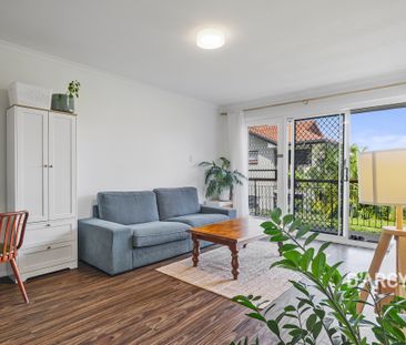 3/42 BOTT ST - Photo 3