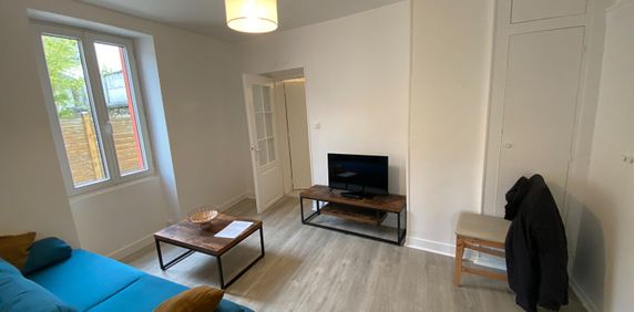 Apartment - Photo 2