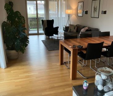 5.5 Zimmer, 121 m², 1. Stock - Photo 2