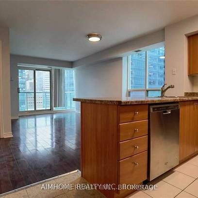 1+1 Bedroom, 1 Bathroom - Infinity Condos - Photo 1