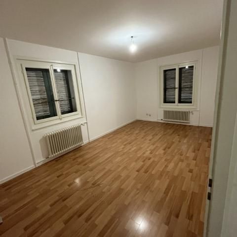 Bel appartement à deux pas du Vieux-Carouge - Visite groupée le mercredi 21 janvier à 8h30 (aucune inscription requise) - Photo 1