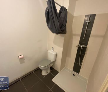 Location Appartement 2 pièces 42m² TOULON 83100 - Photo 6
