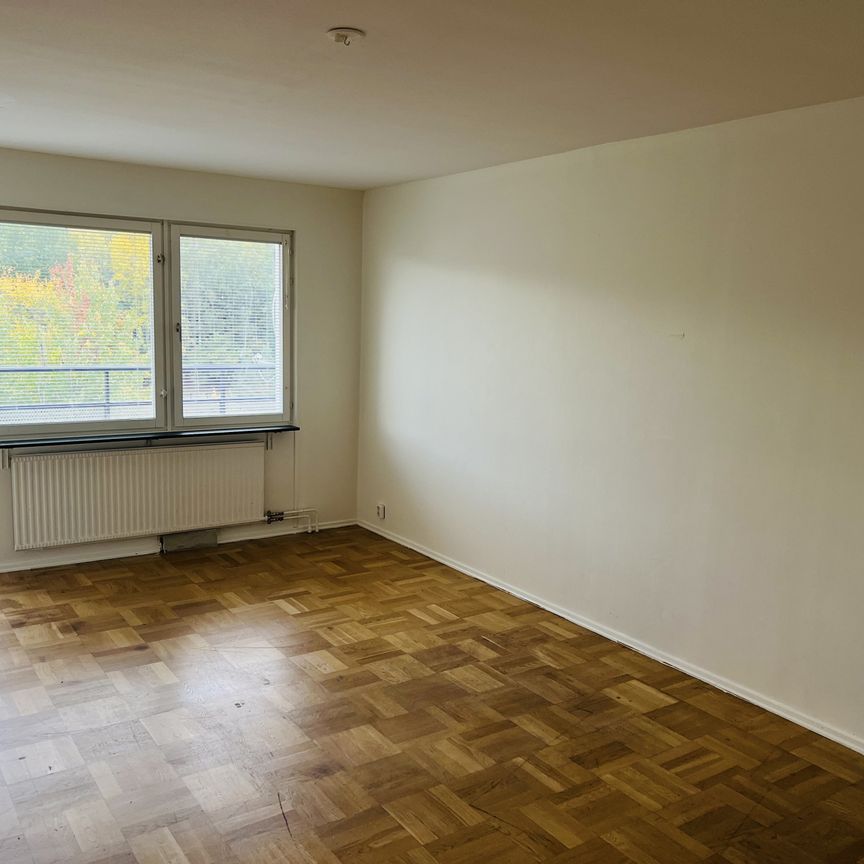 Lagfartsvägen, Norsborg - Foto 1