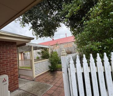 Fantastic Family Home - Photo 5