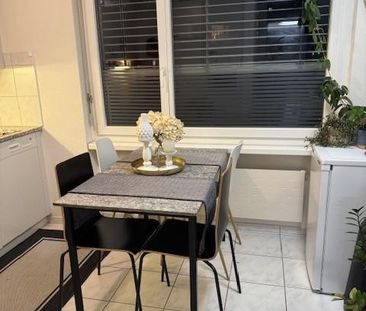 4.5-Zimmerwohnung, zentral gelegen, hell, grosszügiger Grundriss - Foto 2