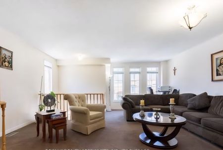 For Lease - 439 Aspendale Crescent, Mississauga, Ontario - Photo 4