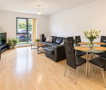 2 bedroom flat to rent - Photo 1