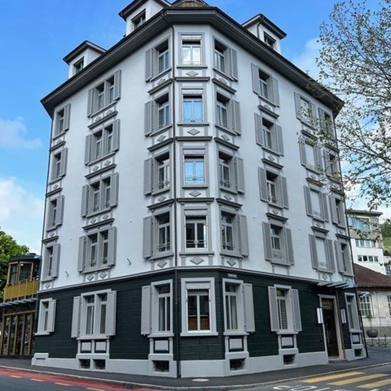 "Neues möbliertes Studio an sehr zentraler Lage in Kriens" - Photo 1