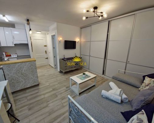STUDIO FOR RENT NEAR THE BEACH IN TORREVIEJA - Photo 1