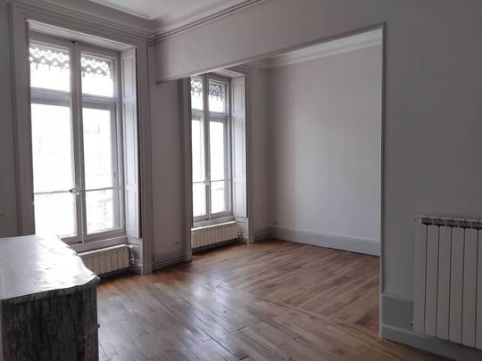 Location Appartement 4 pièces 85m² GRENOBLE 38000 - Photo 1