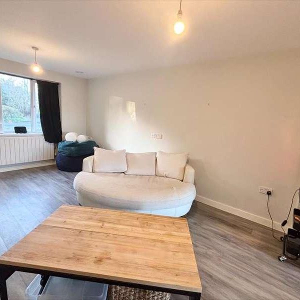 The Roebuck, Little Eriswell, Brandon, IP27 - Photo 1