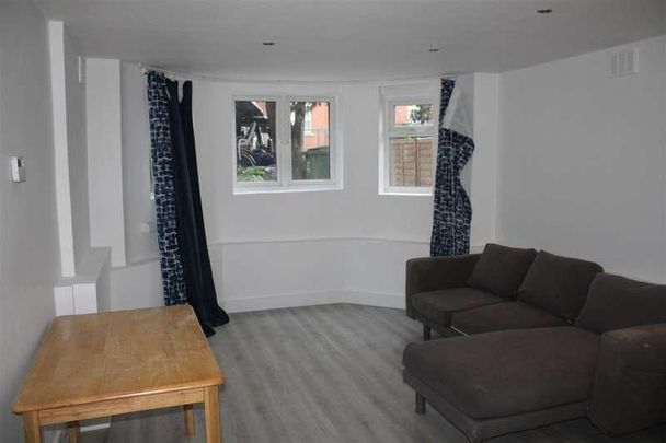 Gleneagle Road, London, SW16 - Photo 1