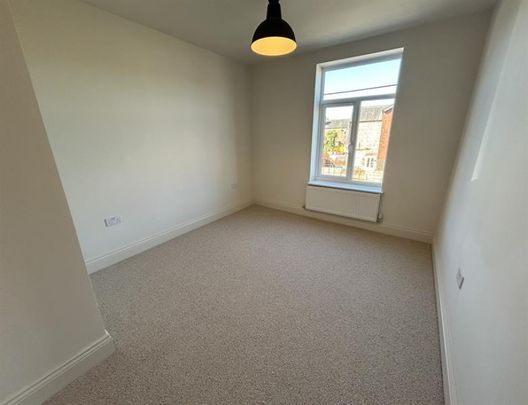 2 Bedroom Apartment Available Arranging tenancy - Photo 1