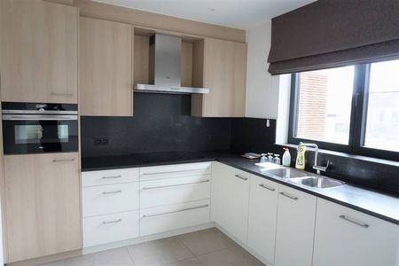 Appartement te huur - Foto 4